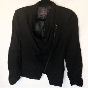 Forever 21 Black Slanted Zipper Light Blazer
